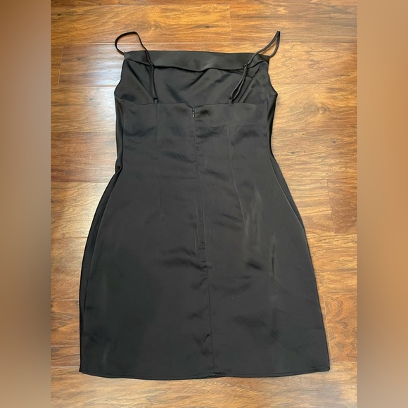 Urban Outfitters Mallory Cowl Neck Slip Dress Size M - Picture 4 of 4